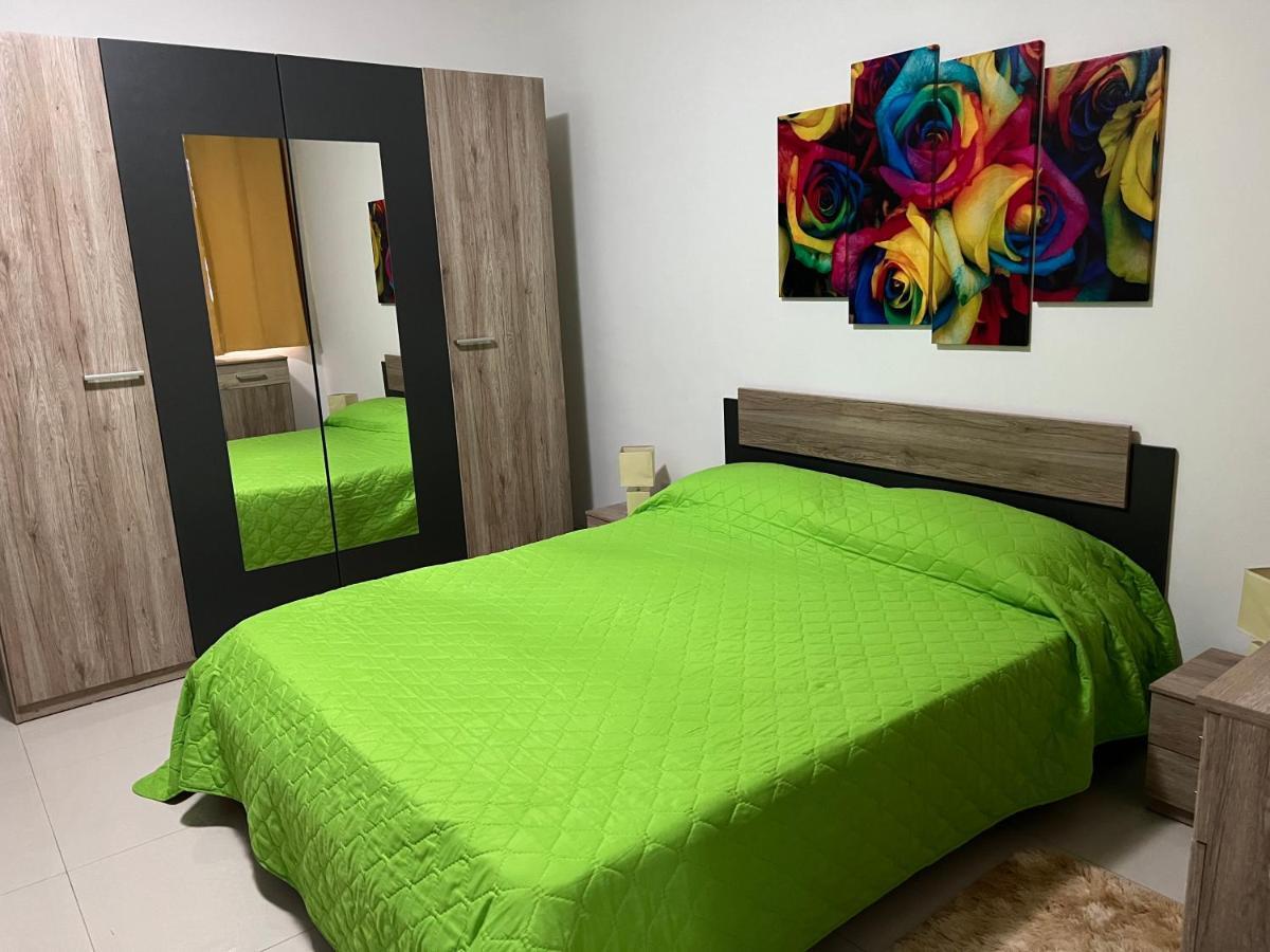 Apartmán Claire'S Court Marsaxlokk Exteriér fotografie